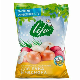 Удобрение комплексное для лука и чеснока 0,9кг